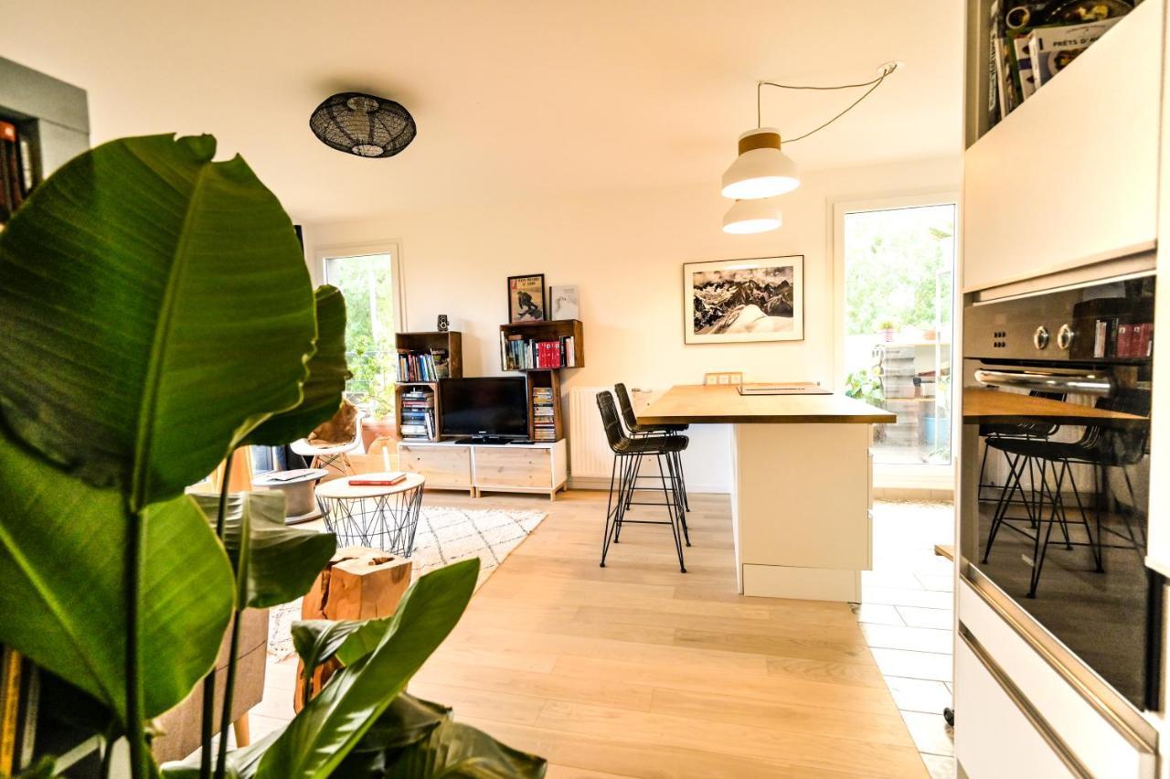 L'Olympique: Appartement Cosy, Vue Canal Grande Terrasse Et Parking Vaires-sur-Marne Exterior photo